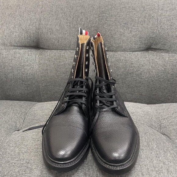 J18518 Thom browne men\'s black leather classic four-bar lychee pattern rivet lac
